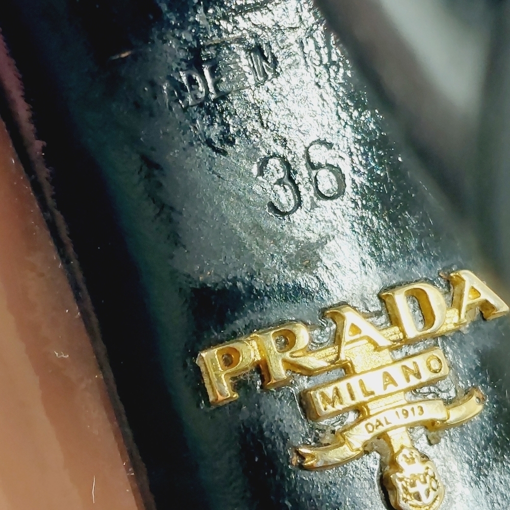 Prada Black Brown Patent Leather Square Toe Slip On Block Heel Pumps B237 - Picture 9 of 15